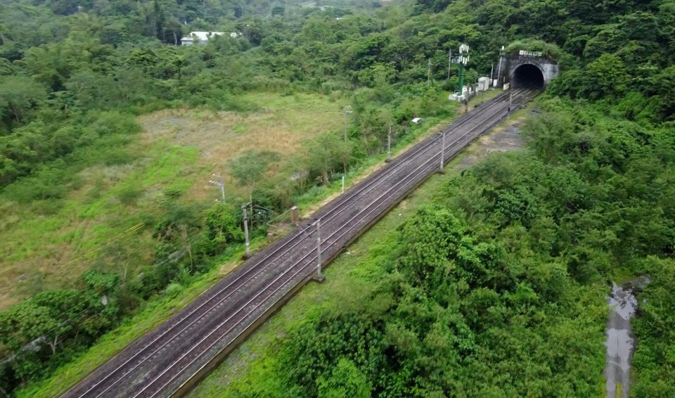 北廻鐡路車站與隧道工程