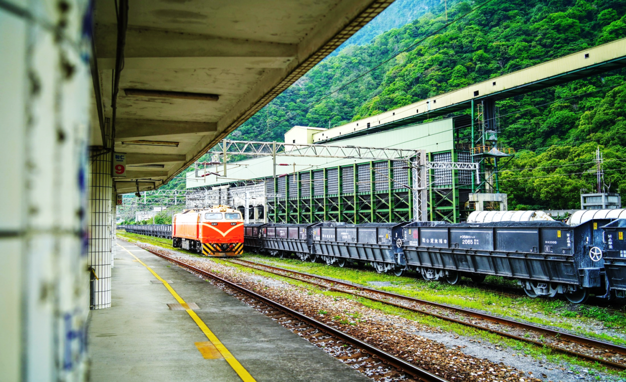 北廻鐡路車站與隧道工程