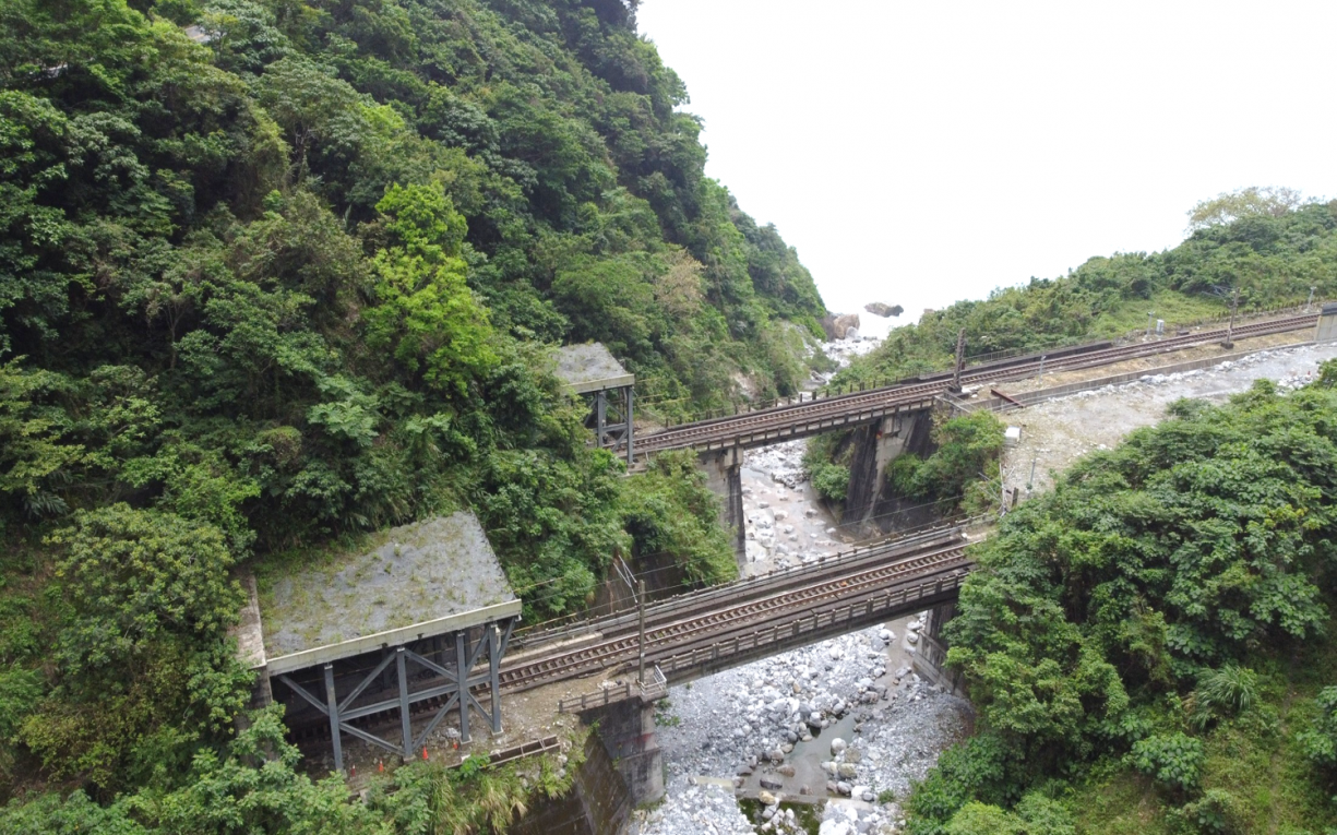 北廻鐡路車站與隧道工程