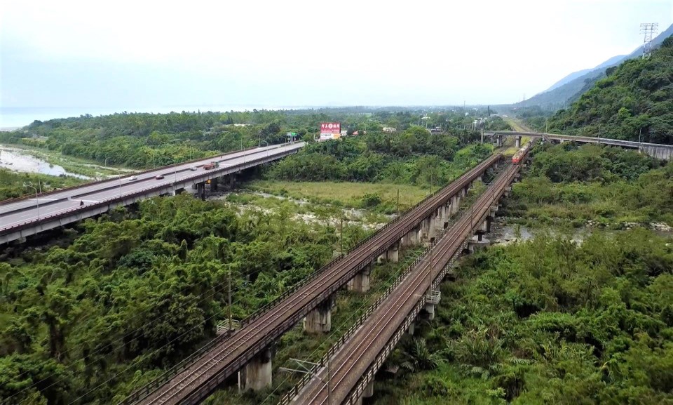 北廻鐡路電氣化雙軌化橋樑工程