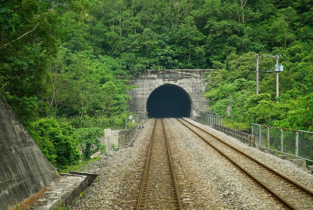 南迴鐵路安朔隧道