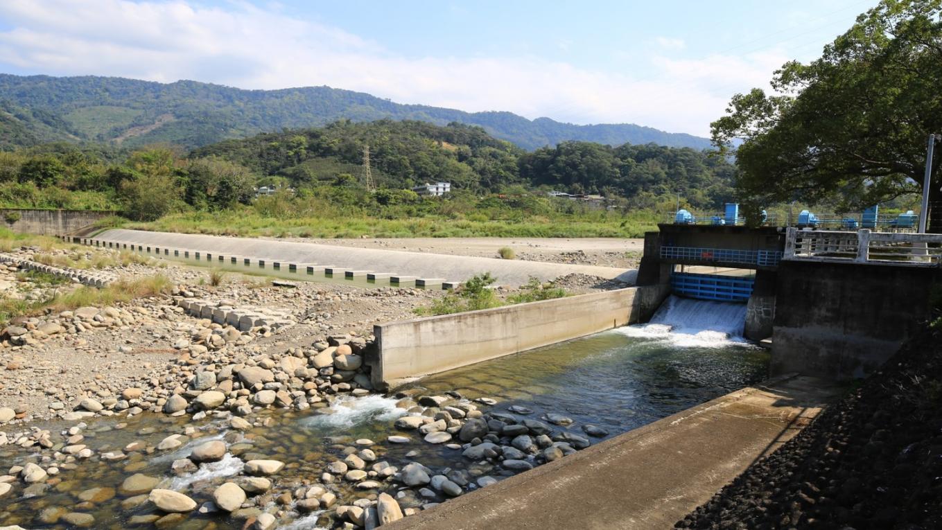 東興淨水場水源永和山水庫田美攔河堰全貌