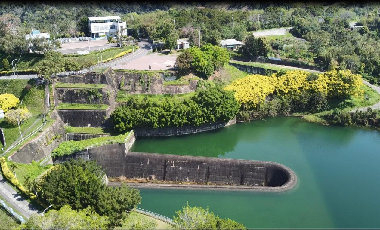 東興淨水場水源永和山水庫溢洪道