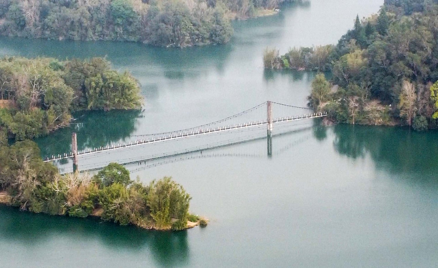 寶山淨水場水源寶山水庫吊橋