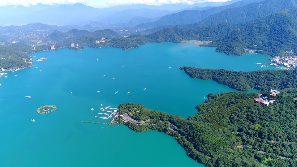 濁水溪流域日月潭俯瞰