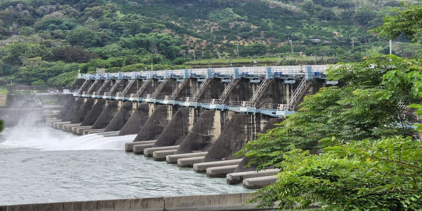 大台中地區公共給水石岡壩921地震重建後全貌