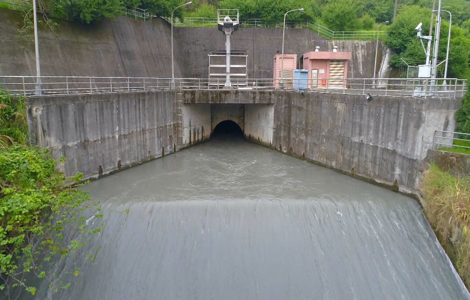 大台中地區公共給水大安溪鲤魚潭供水系統卓蘭發電廠尾水出口