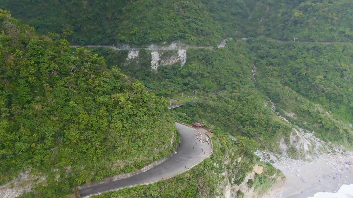 花蓮港:盤繞在山海間的蘇花公路