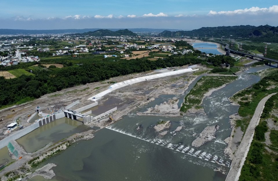 民國時代彰投雲地區公共給水新水源鳥嘴潭工程相關設施空拍圖