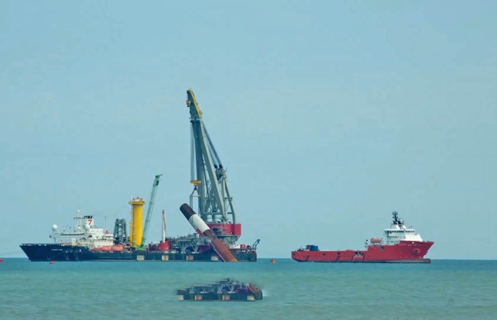 離岸風電風力發電機水下基樁安裝