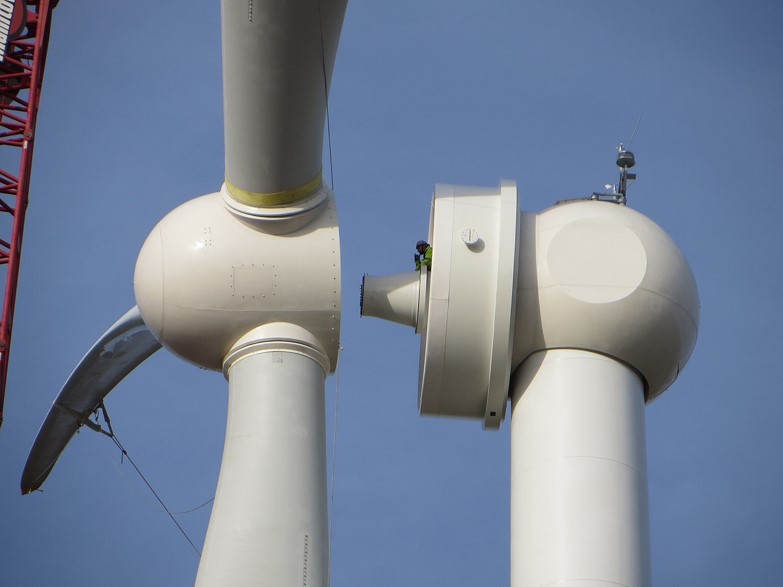離岸風電場風力發電機組永磁直驅發電機