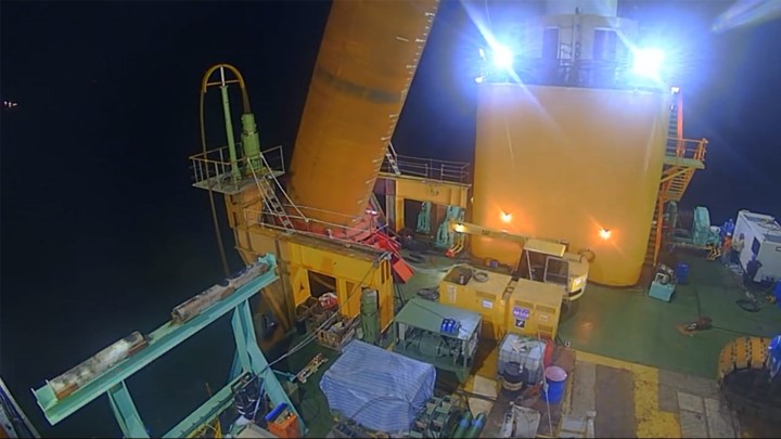 海氣象觀測塔水下基礎鋼管樁工程