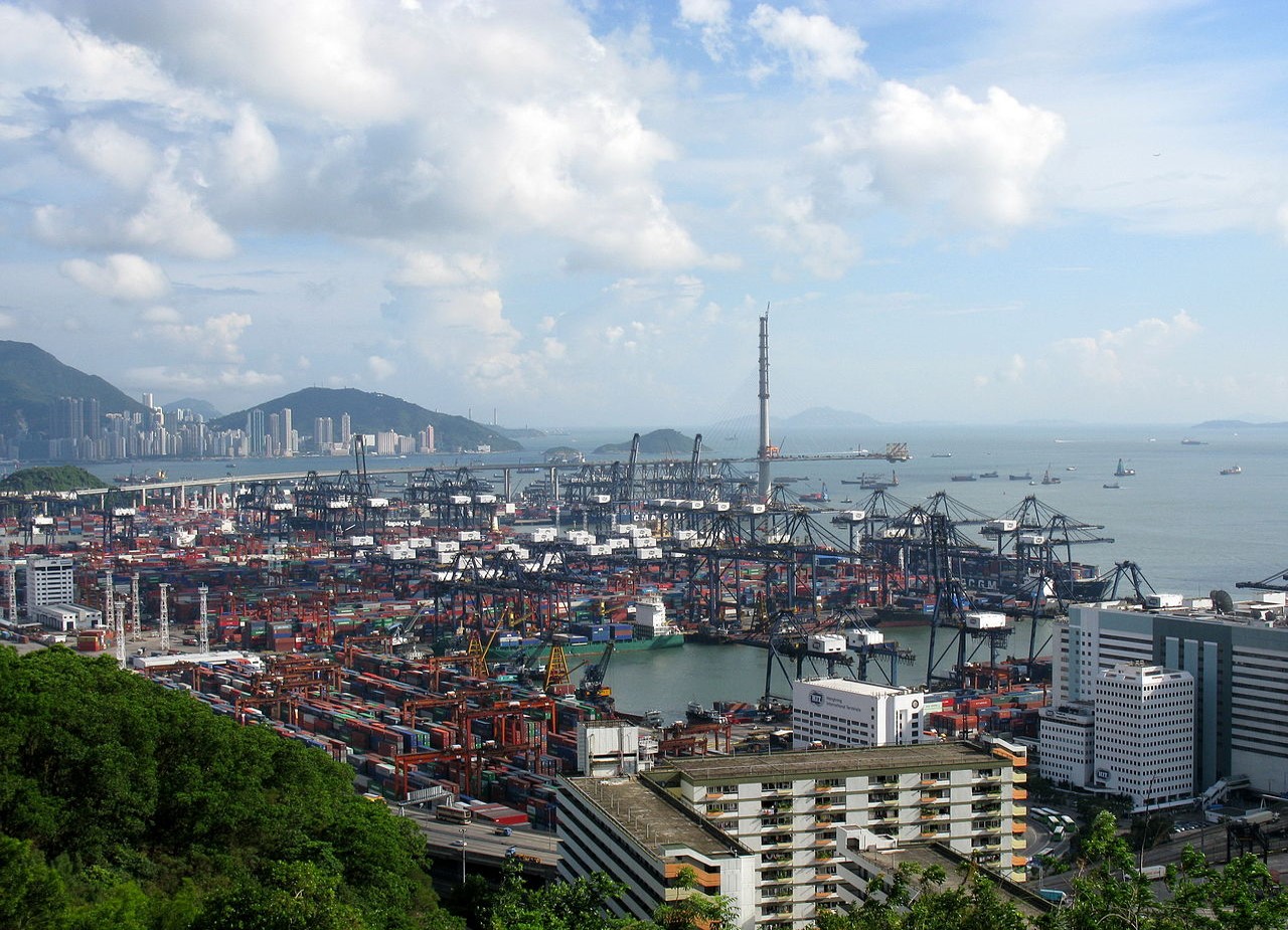 香港的葵青貨櫃碼頭