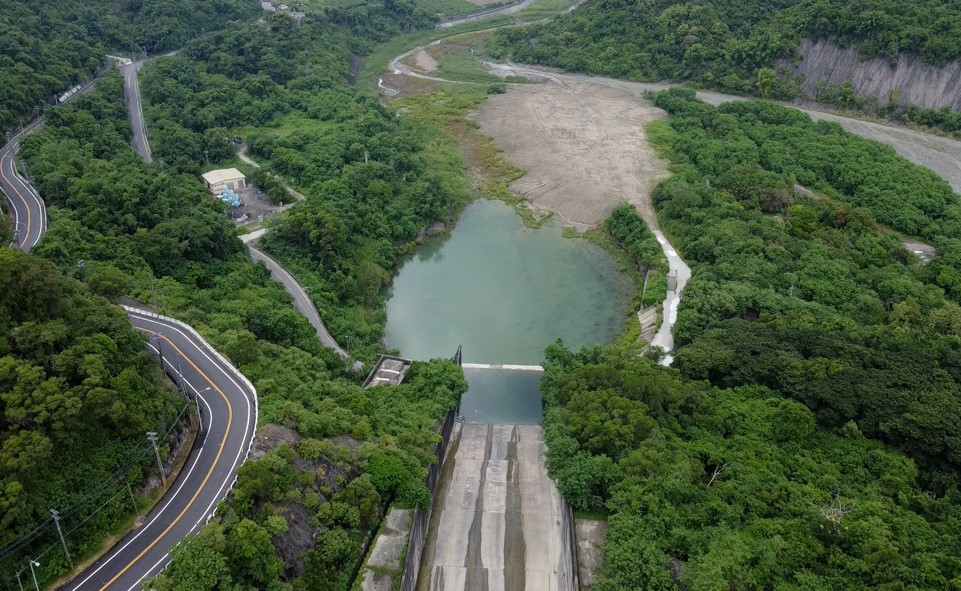 民國時代台南地區公共給水南化水庫設施溢洪道陡槽及跳斗