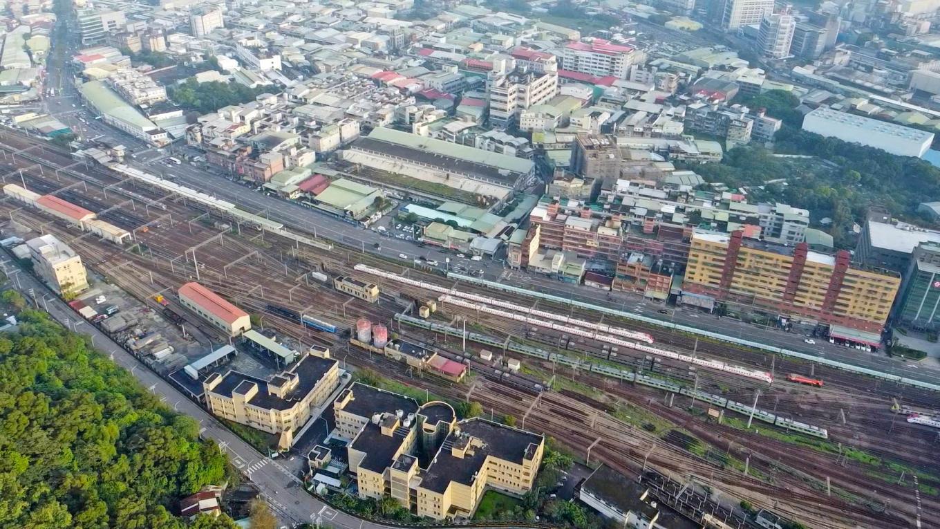 臺北市區鐵路地下化第三期工程「萬板專案」樹林調車場