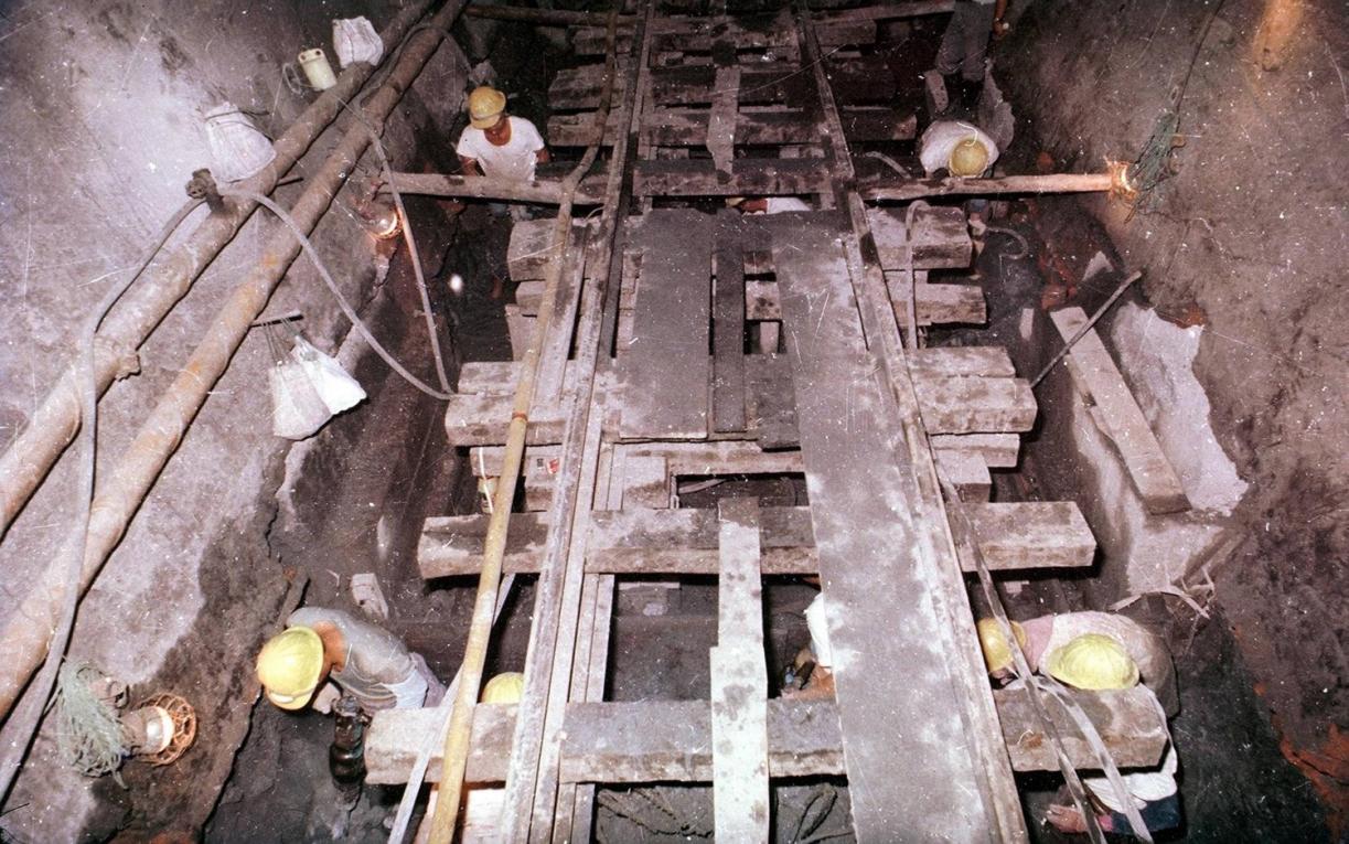 西部縱貫線電氣化隧道淨空工程施工作業