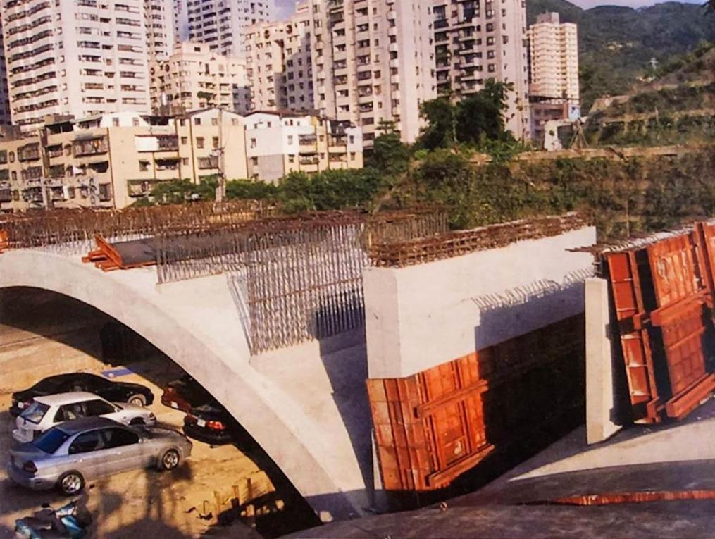 臺北市區車站鐵路地下化第四期東延南港工程「南港專案」汐止高架鐵路工程施工