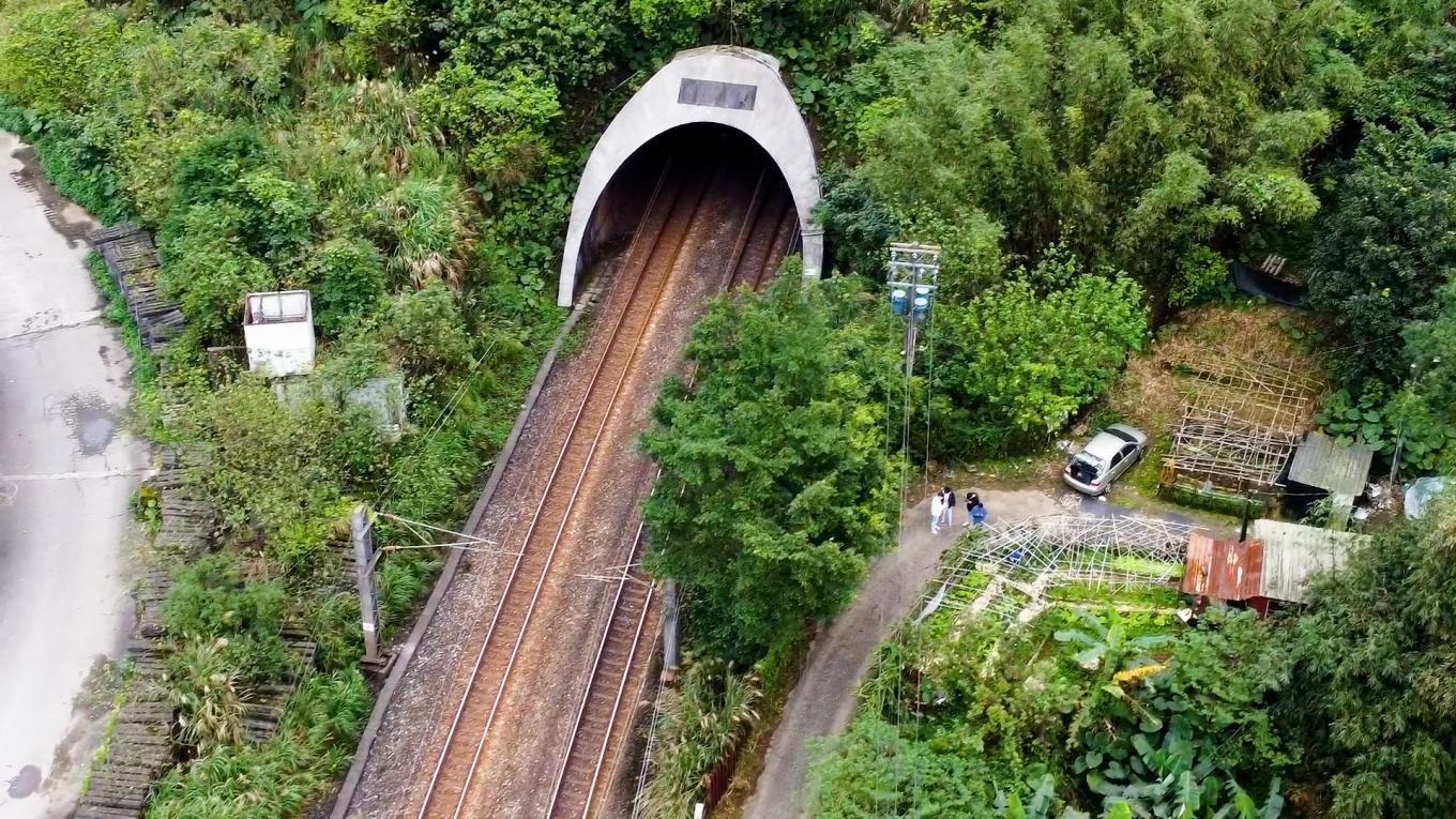 臺北市區車站鐵路地下化第四期東延南港工程「南港專案」新五堵隧道