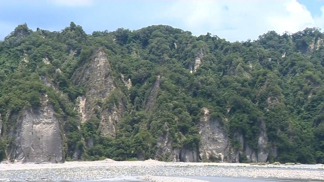 花東線鐵路雙軌隧道工程山里隧道是純礫岩隧道