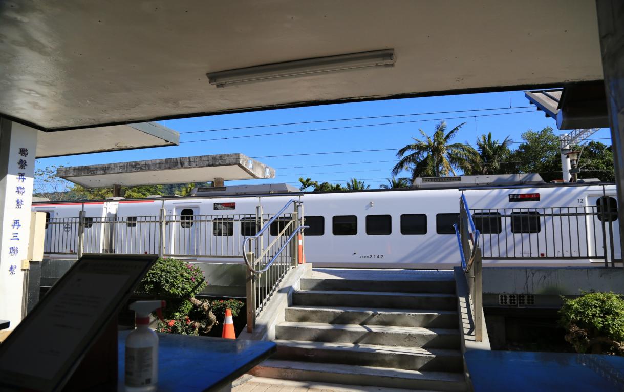 花東線鐵路瓶頸化雙軌路段及全線電氣化沿途重要車站山里車站
