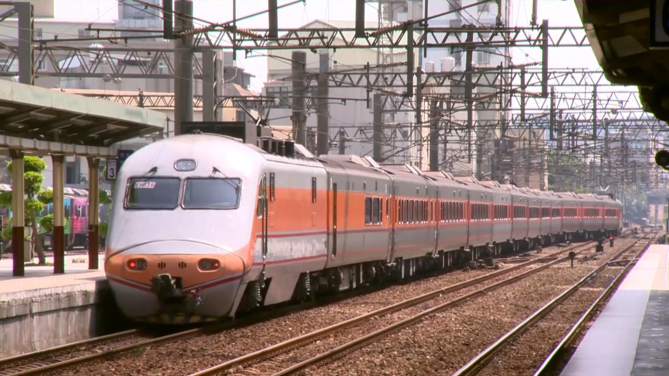 花東線鐵路全線單軌電氣化於103年6月通車