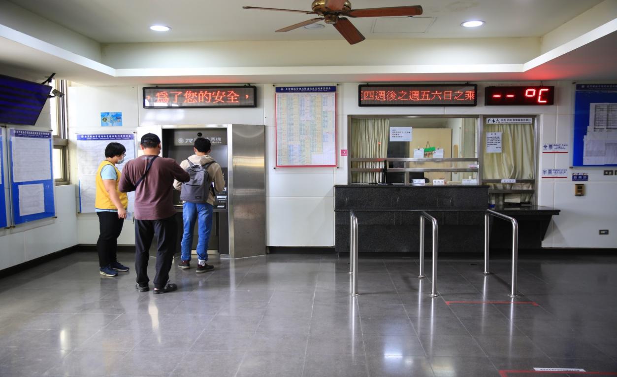 南迴鐵路電氣化潮枋段沿線車站林邊站