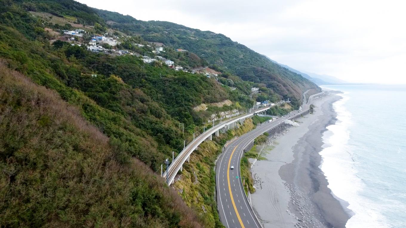 南迴鐵路電氣化南廻線新多良一號隧道