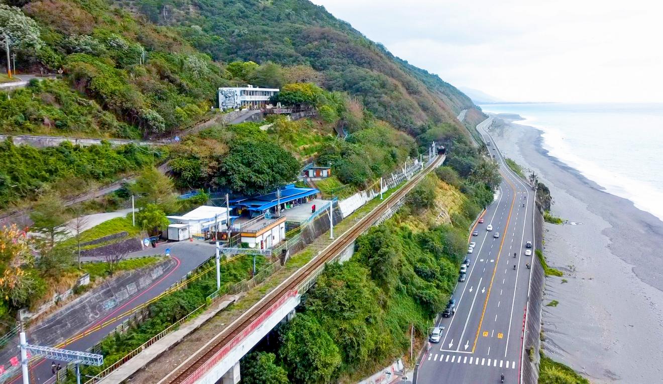 南迴鐵路電氣化南廻線沿線車站多良車站全景