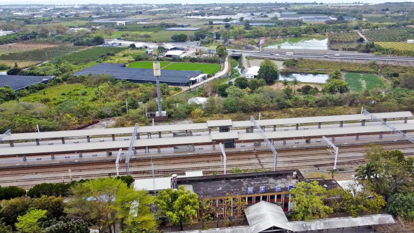 南迴鐵路電氣化南廻線沿線車站知本車站俯瞰