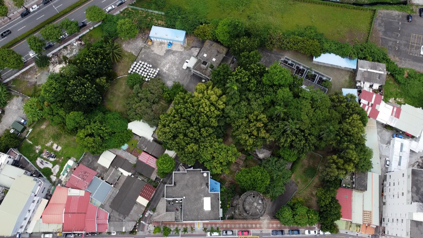 日治時代高屏地區公共給水岡山服務所(水塔)俯瞰