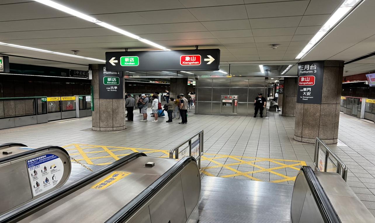 台北捷運信義線地下段中正紀念堂站(R08/G10)地下三樓三月台層