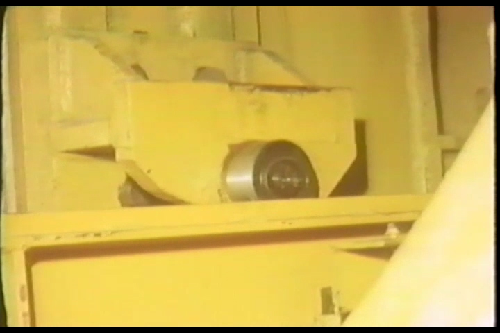 台北衛生下水道工程潛盾工法準備工作安裝螺旋輸送機