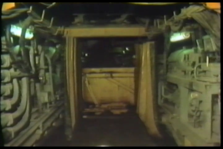 台北衛生下水道工程潛盾機第一階段開挖螺旋輸送機出土