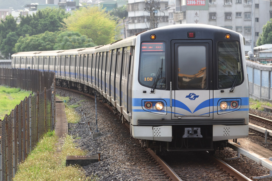 台北捷運系統高運量系統列車