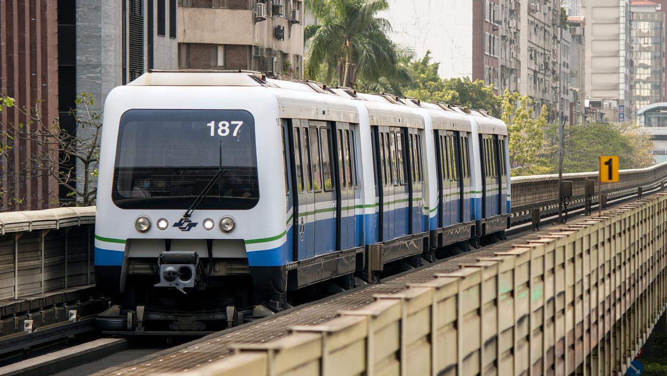 台北捷運系統中運量系統列車