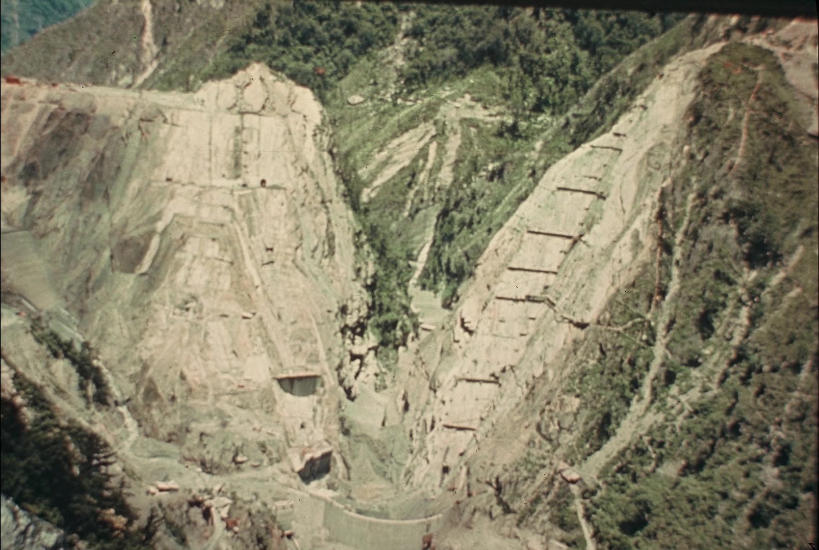 大甲溪流域德基水庫建造舊照