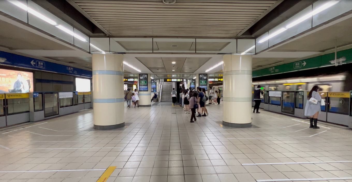 捷運板南線南港線沿線車站西門站(BL11/G12)轉乘松山新店線