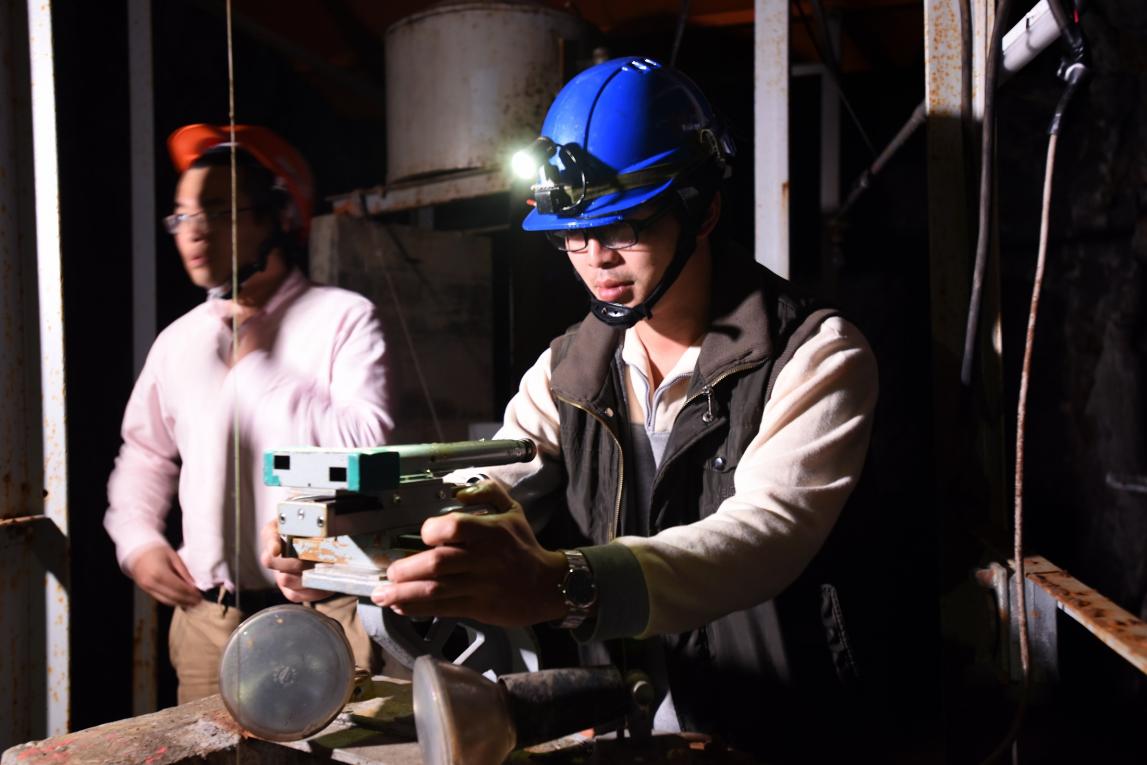 大甲溪流域德基水庫壩體內擺線儀測量