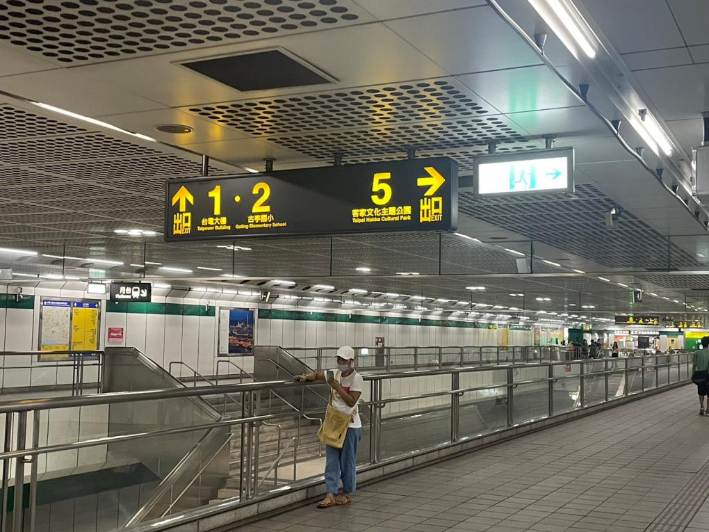 捷運松山新店線之新店線台電大樓站(G08)大廳層