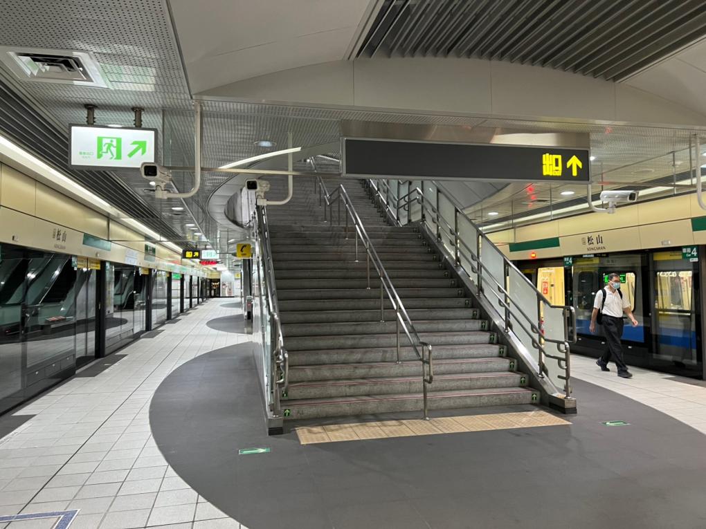 捷運松山新店線之松山線松山站(G19)月台層