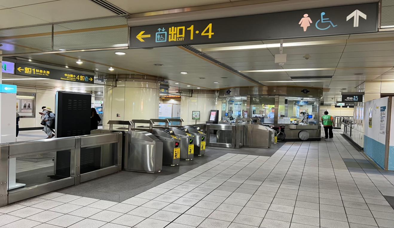 捷運中和新蘆線新莊線台北市段沿線車站-中山國小站(O10)大廳層