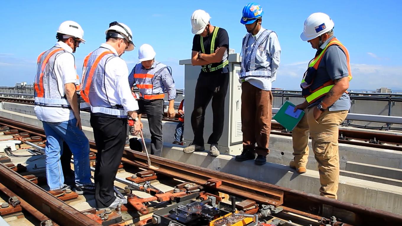 桃園機場捷運線機電工程-號誌系統施工