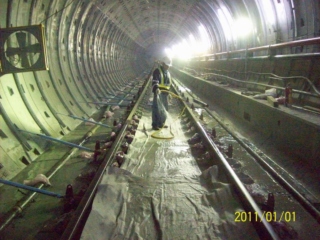 桃園機場捷運線主要結構施工-軌道工程施工作業