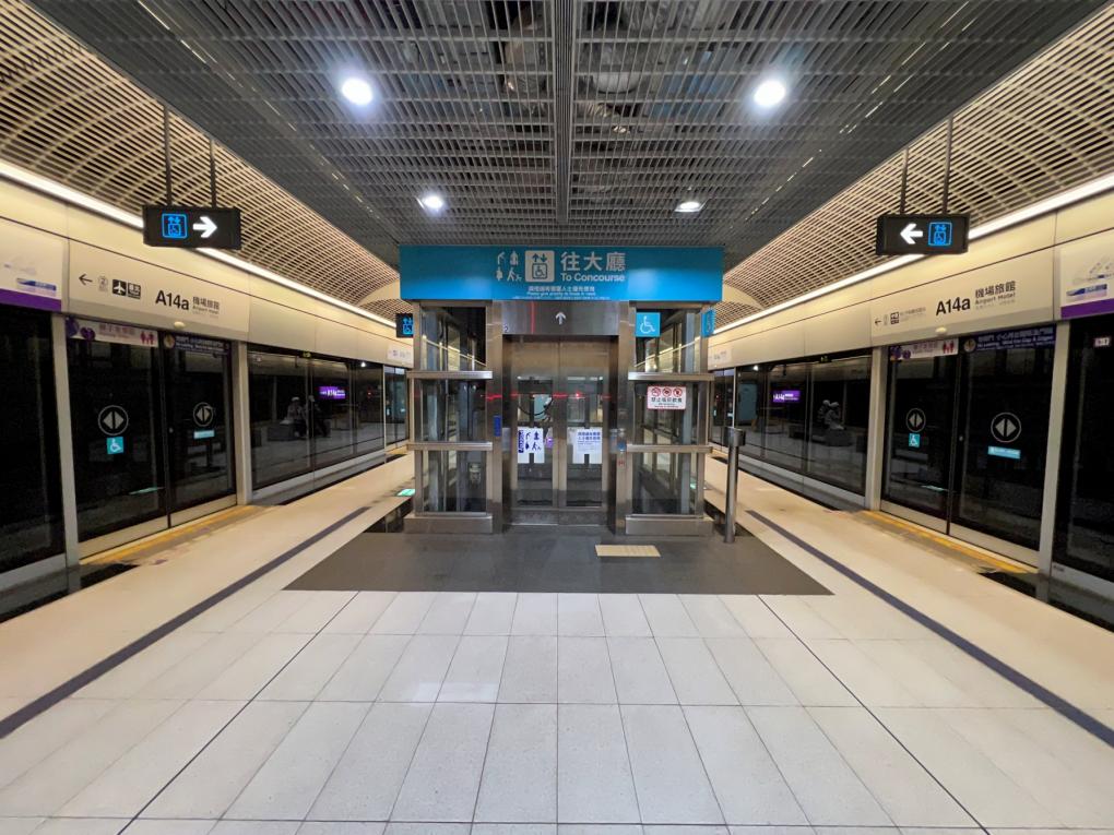 桃園機場捷運沿線車站-機場旅館站(A14a)站體設施-月台層