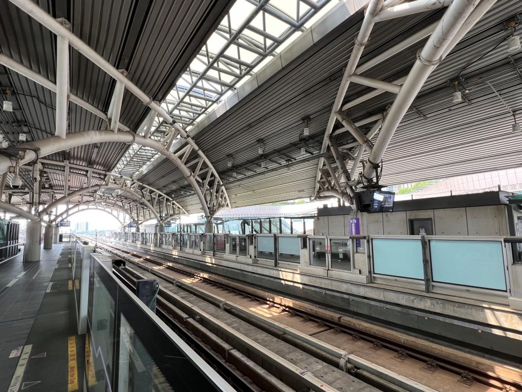 桃園機場捷運沿線車站-桃園體育園區站(A19)站體設施-月台層
