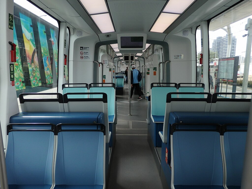 淡海輕軌列車