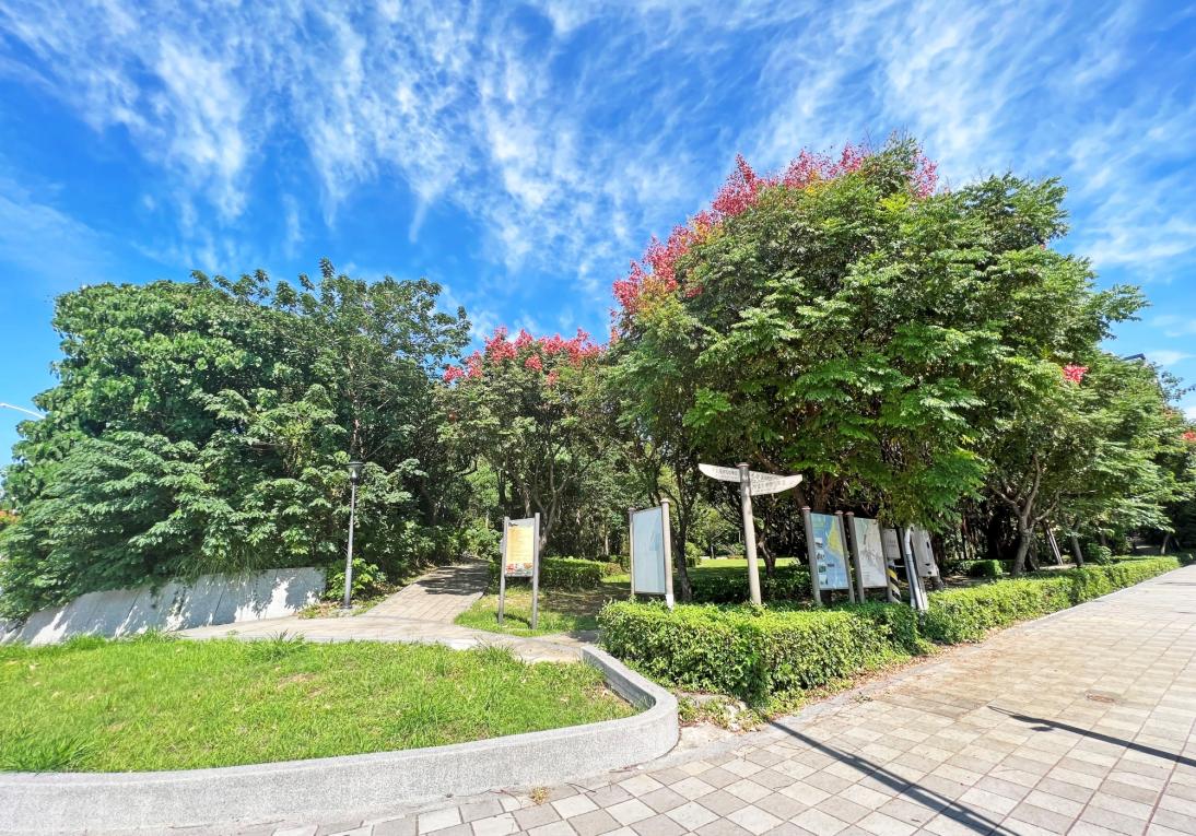 淡海輕軌綠山線沿線車站-濱海沙崙站周邊-公七簡易自然公園