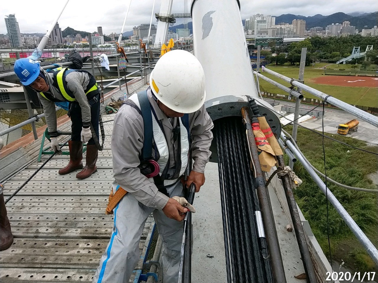 安坑輕軌施工照片