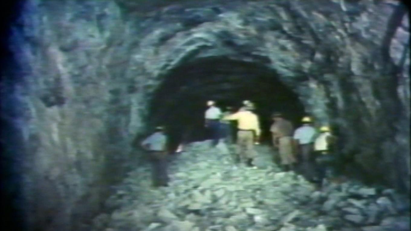 十大建設-北廻鐵路工程-清水、和平隧道貫通