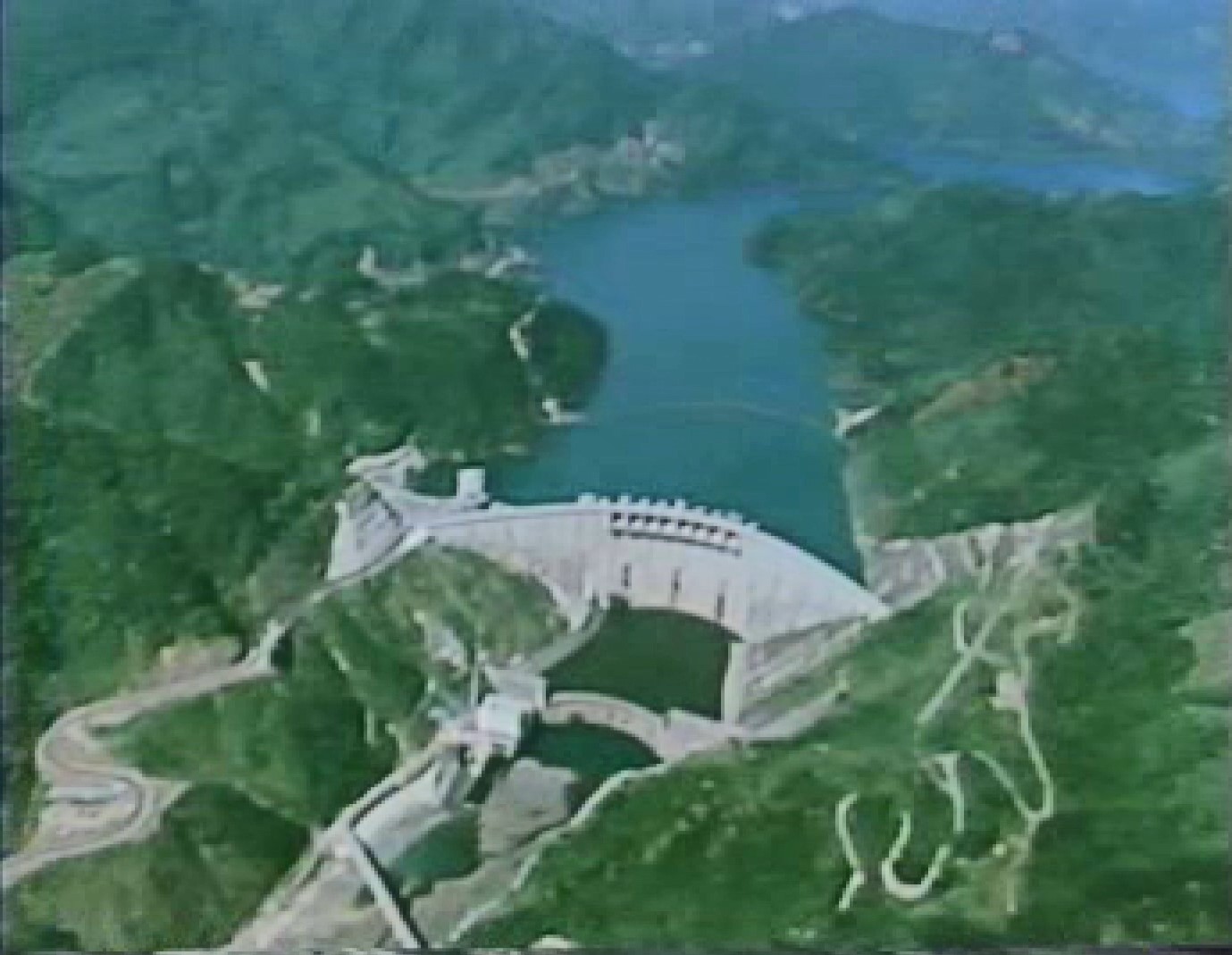 翡翠電廠及翡翠水庫施工